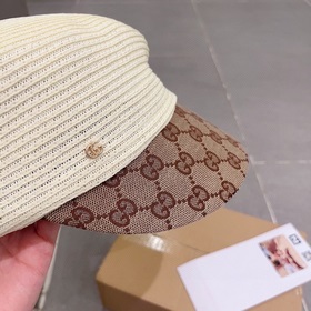 Шляпа Prada из соломы, высокое качество, очень красивая форма, мн