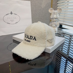 Prada (Прада) Оригинальная шерстяная бейсболка, металлическая эмб