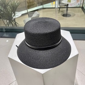 【PRADA Пrada】 Новая модель 2023 года： соломенная шляпа-котел с ре