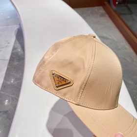 【Prada】 Новые весенне-летние бейсболки от известных брендов, новы