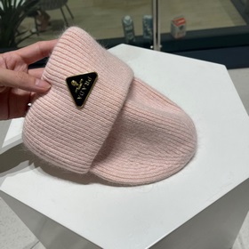 PRADA 2023 осенне-зимняя коллекция, вязаная шапка из ангорской ше