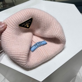 PRADA 2023 осенне-зимняя коллекция, вязаная шапка из ангорской ше
