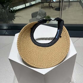 PRADA Пудра с открытой макушкой и складной козырькой