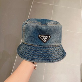 Prada джинсовая рыбацкая кепка, обхват головы 57 см