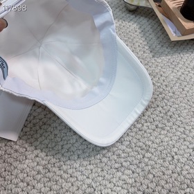 PRADA Пrada Новая бейсболка. Модная и высококачественная! Оцените