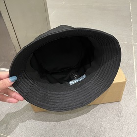PRADA Рыбацкая кепка, кепка из парусины, обхват головы 57 см
