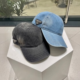 Pr@da Prada джинсовая бейсболка с треугольным козырьком Джинсовый