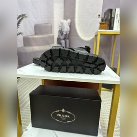 Новые мужские сандалии Prad-Prada поступили в продажу. Официальны