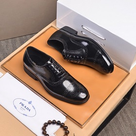 Торговая марка товара： Prada «Prada» Оригинальные кожаные туфли д