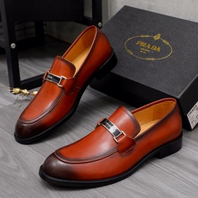 Торговая марка товара： PRADA «Prada» Официальная обувь Размеры： 3