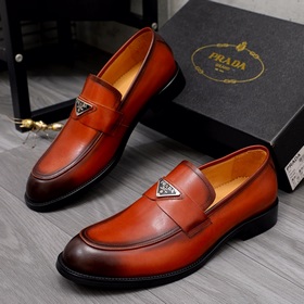 Торговая марка товара： PRADA «Prada» Официальная обувь Размеры： 3