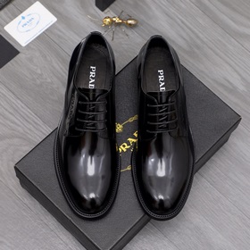 Торговая марка товара： PRADA «Prada» Официальная обувь Размеры： 3