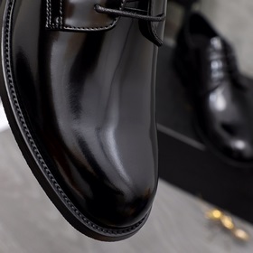 Торговая марка товара： PRADA «Prada» Официальная обувь Размеры： 3