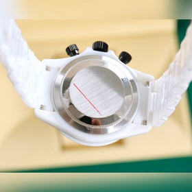Серия Rolex Daytona. Производитель с большим вниманием к деталям 