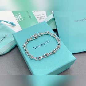 Браслет Tiffany HardWear с цепочкой, универсальный размер. Не сто