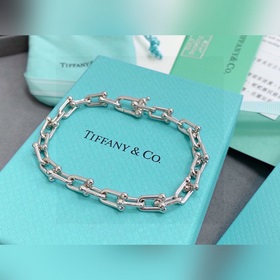 Браслет Tiffany HardWear с цепочкой, универсальный размер. Не сто
