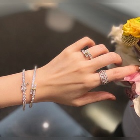 Модель Tiffany 23C Новая модель Браслет с бриллиантами двух цвето