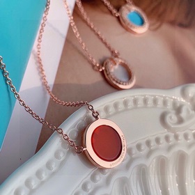Tiffany 2023 год, новинка, круглые маленькие двойные буквы T, чер