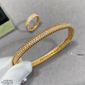 Материал V-Gold 6460360. Высококачественный браслет VCA узкой фор
