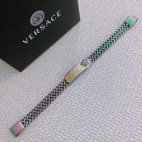 Браслет Versace с логотипом Duma. Элегантный и стильный, он однов