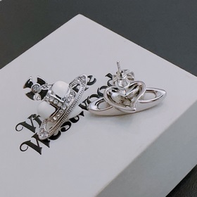Серьги Vivienne Westwood Saturn! Британский модельер, мать панк-м