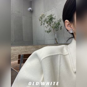 Классические серьги Vivienne Westwood Серьги-гвоздики Vivienne We