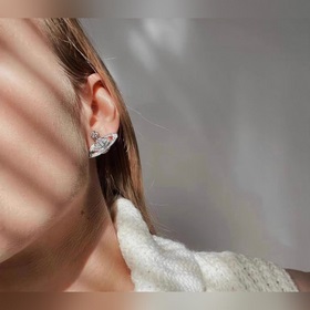 Классические серьги Vivienne Westwood Серьги-гвоздики Vivienne We