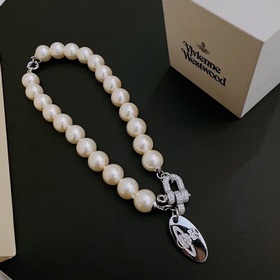 Классическое большое колье Vivienne Westwood! Британский модельер