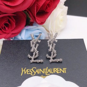 Номер YED0039 Новейшая модель YSL： серьги-гвоздики в стиле ретро,