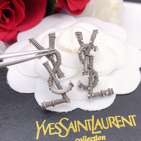 Номер YED0039 Новейшая модель YSL： серьги-гвоздики в стиле ретро,