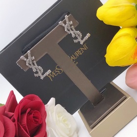 Номер YED0039 Новейшая модель YSL： серьги-гвоздики в стиле ретро,