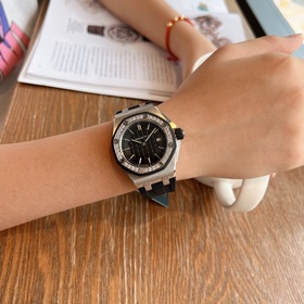 Популярная модель на сайте Aiba Audemars Piguet Royal Oak Offsho