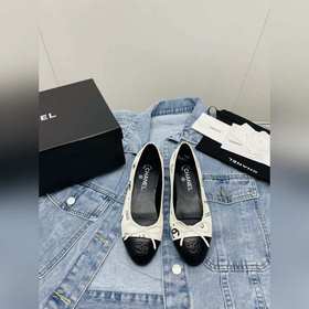 Новые балетки Chanel Это самая классическая модель Chanel, котора