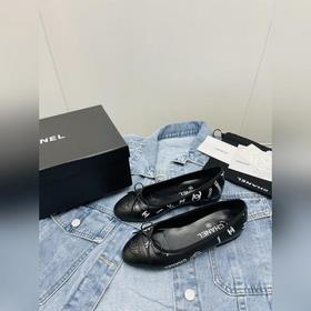 Новые балетки Chanel Это самая классическая модель Chanel, котора