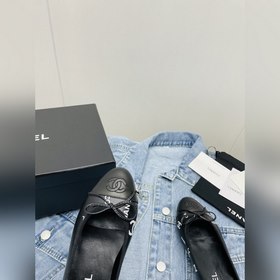 Новые балетки Chanel Это самая классическая модель Chanel, котора