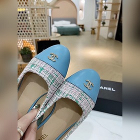 Chanel 2023 осенние новинки, туфли с двойным C-образным узором. В