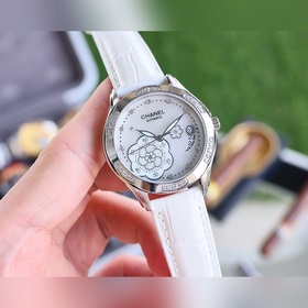 Chanel — серия «Многогранная чайная роза» — это изысканный дизайн
