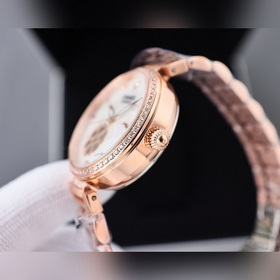 Бренд： Chanel Модель： Новая женская механическая часы Механизм： и