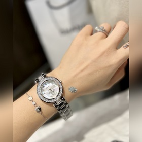 Популярная модель, серия CHANEL Ceramic, аналогичная модели знаме