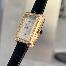 Chanel - Новая коллекция 2023 года CHANEL BOY FRIEND - Солнце, лу