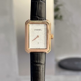 Chanel - Новая коллекция 2023 года CHANEL BOY FRIEND - Солнце, лу