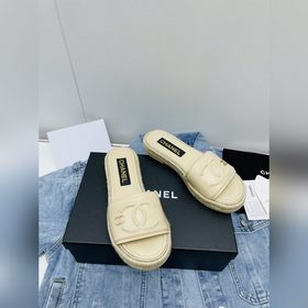 Chanel 23 новейшие тапочки Тапочкиз овечьей кожи с плетеным водоо
