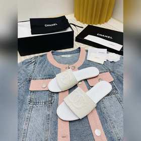 Новые тапочки Chanel 2023 Необходимый элемент весенне-летнего га