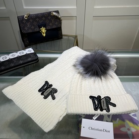 Классический комплект DIOR： шапка и шарф! Качество кашемира и кро