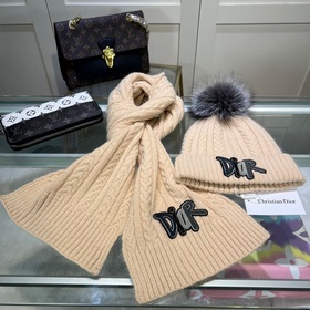 Классический комплект DIOR： шапка и шарф! Качество кашемира и кро