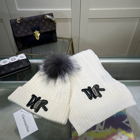 Классический комплект DIOR： шапка и шарф! Качество кашемира и кро
