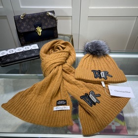 Классический комплект DIOR： шапка и шарф! Качество кашемира и кро