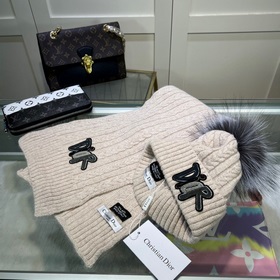 Классический комплект DIOR： шапка и шарф! Качество кашемира и кро
