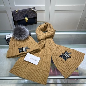 Классический комплект DIOR： шапка и шарф! Качество кашемира и кро
