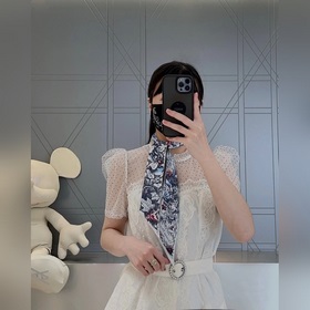 Dior создает уникальный, но в то же время знакомый образ. Очень х